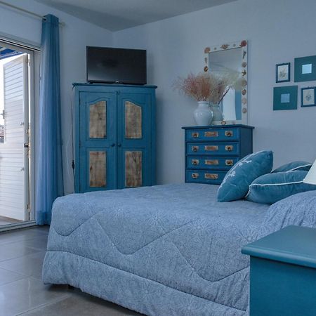 Bassa Prua Bed & Breakfast Палау Екстериор снимка