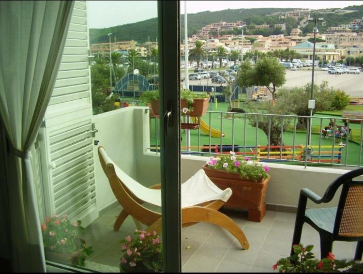 Bassa Prua Bed & Breakfast Палау Екстериор снимка